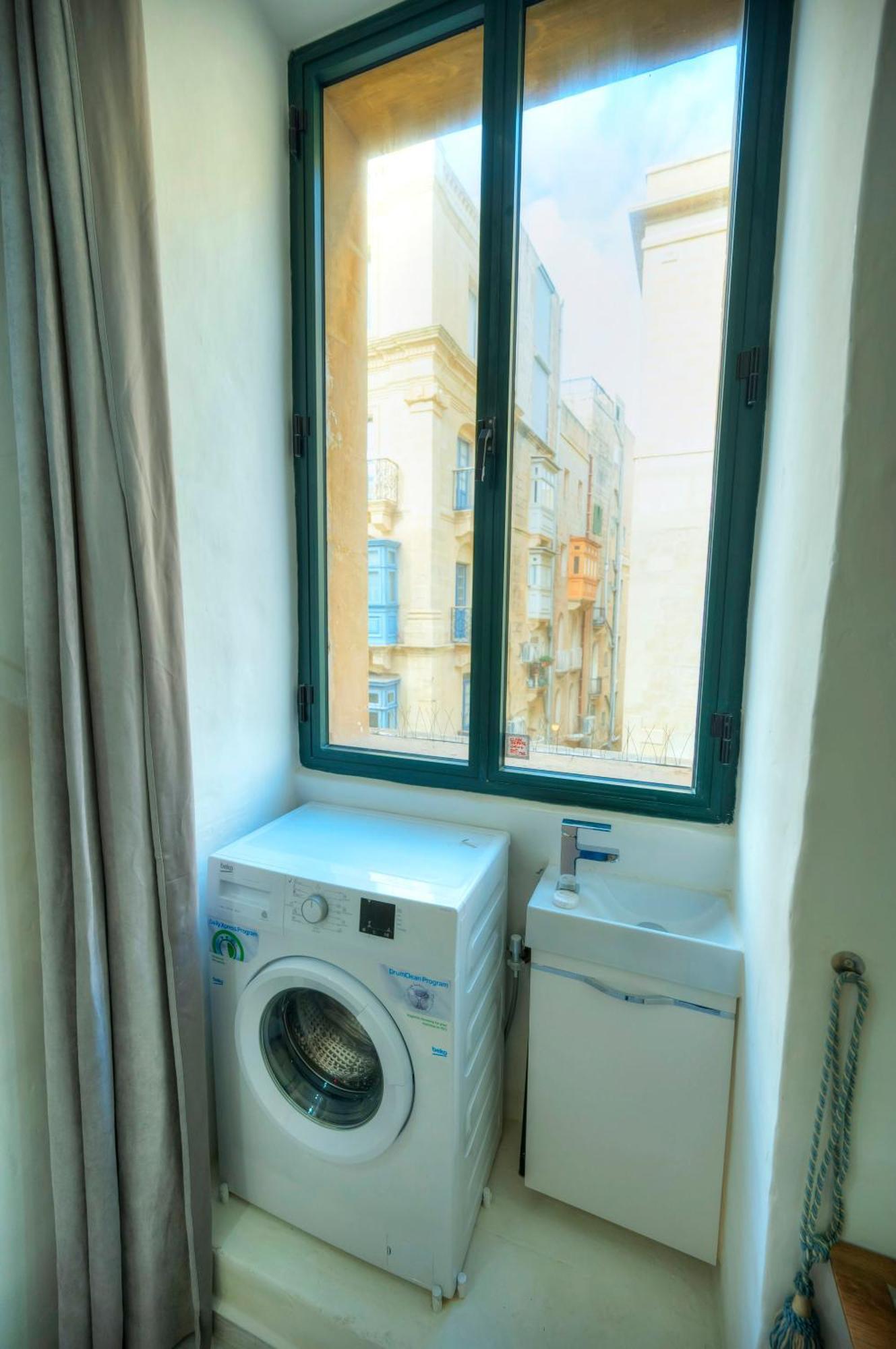 Charming 3 Storey Apartment In Valletta Centre, Ngri1-1 المظهر الخارجي الصورة